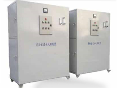 使用實驗室廢液處理設(shè)備時的注意事項